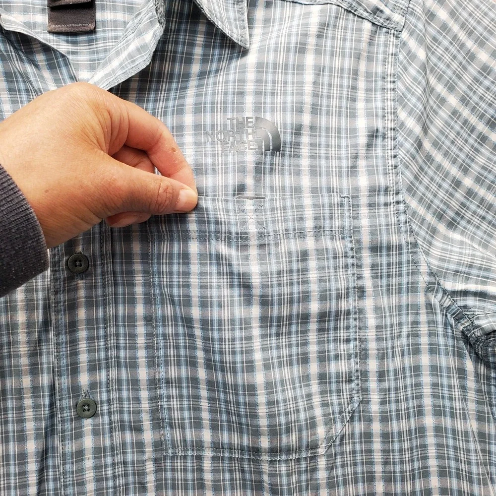 The North Face Button-Up Shirt Men Multi Plaid Spell Up Logo Chest Pocket Collar